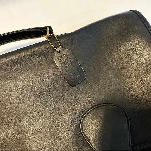 Coach Vintage Top Handle Briefcase in Fabulous Condition. Brass Hardware. - Picture 10 of 11